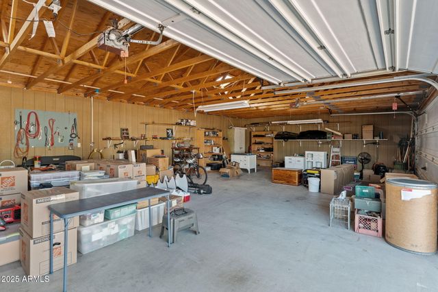 23723 W CANNON Drive, Congress, AZ 85332