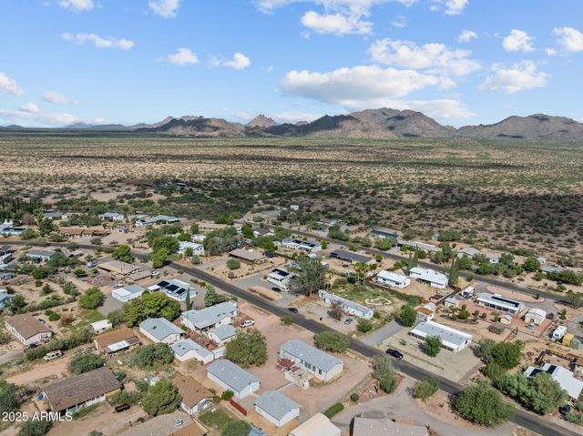 23723 W CANNON Drive, Congress, AZ 85332