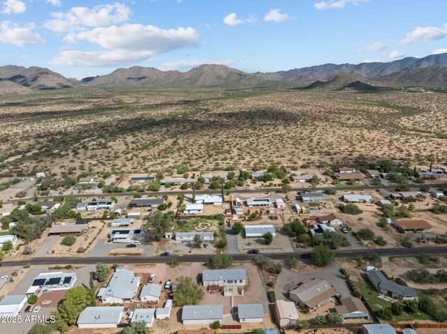 23723 W CANNON Drive, Congress, AZ 85332