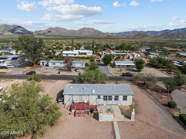 23723 W CANNON Drive, Congress, AZ 85332