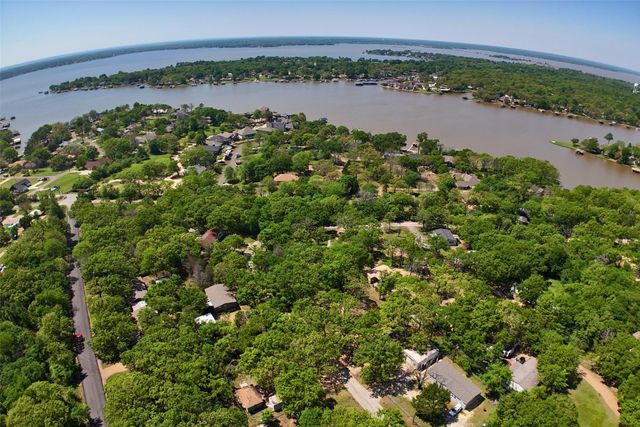 109 Karen Lane, Gun Barrel City, TX 75156