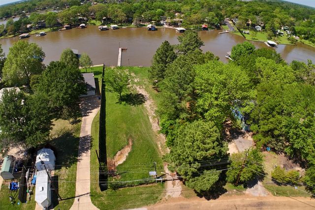 109 Karen Lane, Gun Barrel City, TX 75156