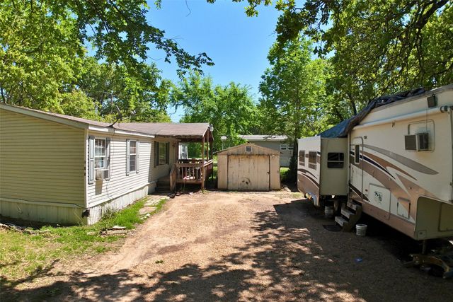 109 Karen Lane, Gun Barrel City, TX 75156