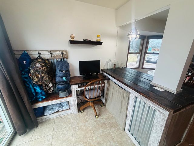 111 E South Railroad Street, Remington, IN 47977