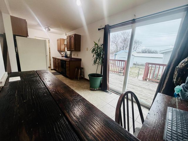 111 E South Railroad Street, Remington, IN 47977