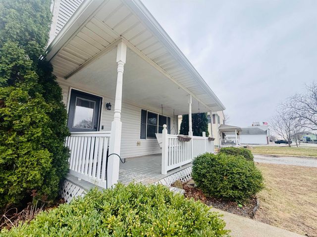 111 E South Railroad Street, Remington, IN 47977