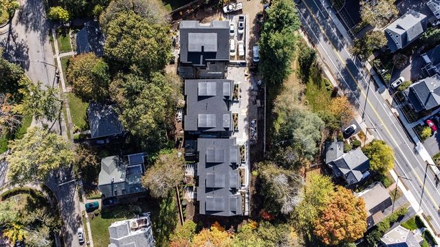 956 Walnut Street 4, Newton, MA 02461