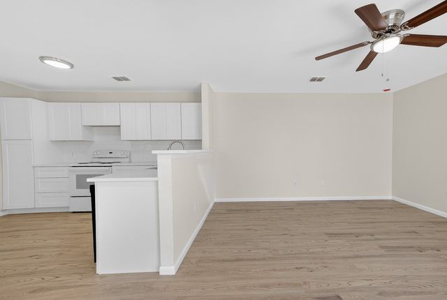 2971 Loving Avenue, Fort Worth, TX 76106