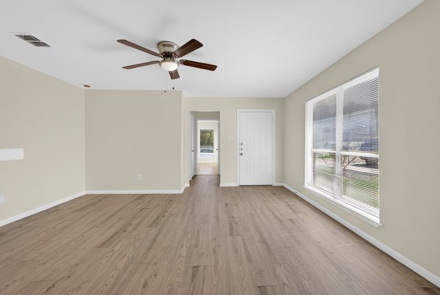 2971 Loving Avenue, Fort Worth, TX 76106