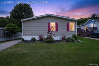 11595 Clearwater Drive, Deerfield Township, MI 48430