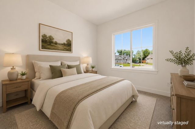 1207 E Maywood Ct, Wichita, KS 67216