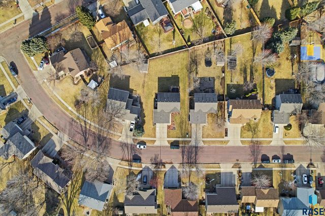 6612 W Bonnie Ct Court, Sioux Falls, SD 57106