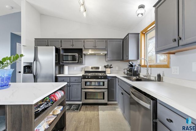 6612 W Bonnie Ct Court, Sioux Falls, SD 57106