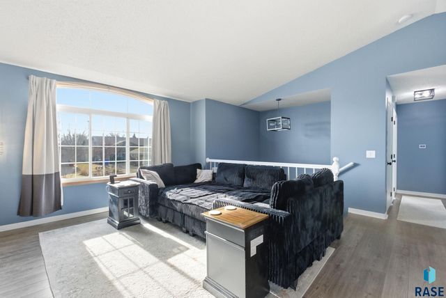 6612 W Bonnie Ct Court, Sioux Falls, SD 57106