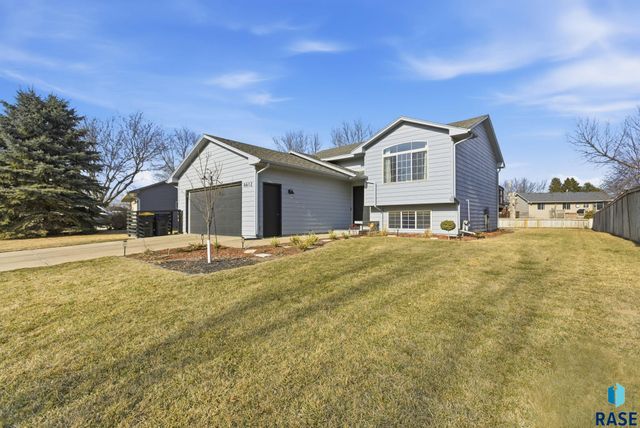 6612 W Bonnie Ct Court, Sioux Falls, SD 57106