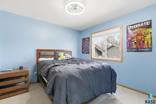 6612 W Bonnie Ct Court, Sioux Falls, SD 57106