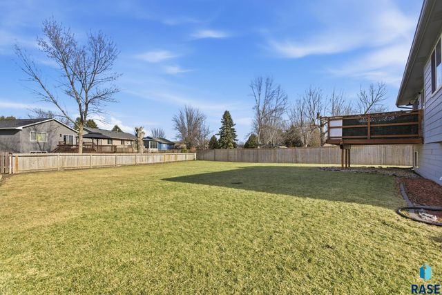 6612 W Bonnie Ct Court, Sioux Falls, SD 57106