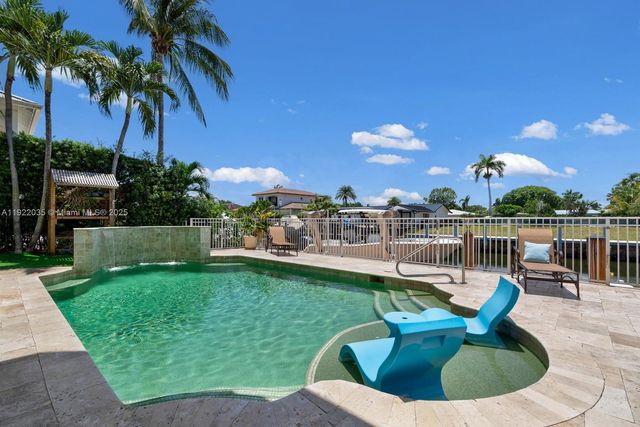 4241 NE 23 TERRACE, Lighthouse Point, FL 33064