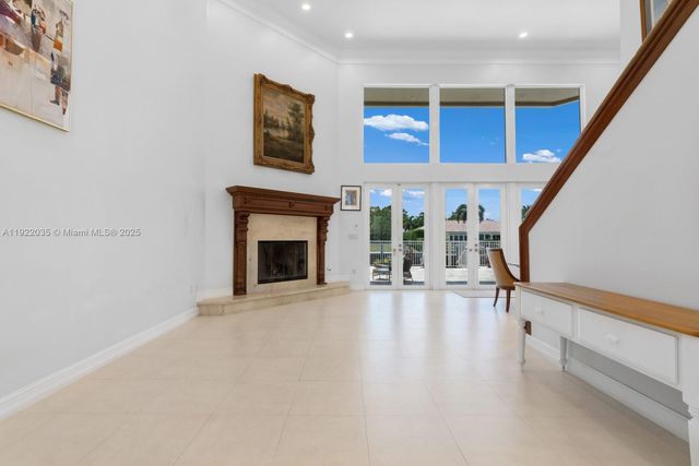 4241 NE 23 TERRACE, Lighthouse Point, FL 33064