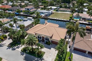4241 NE 23 TERRACE, Lighthouse Point, FL 33064