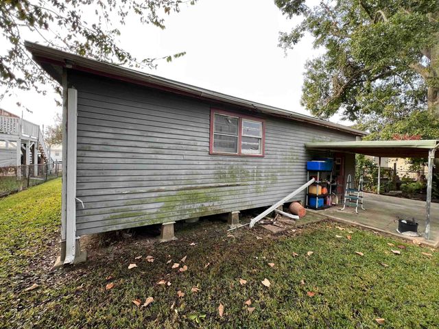 517 Point St, Houma, LA 70360