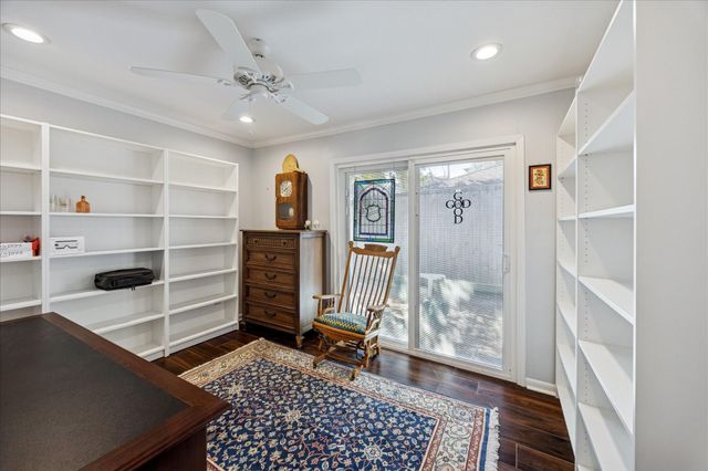 8611 Ferris Drive, Houston, TX 77096