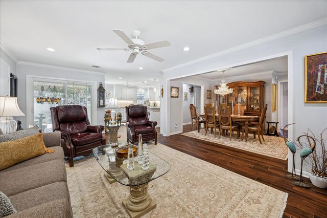 8611 Ferris Drive, Houston, TX 77096