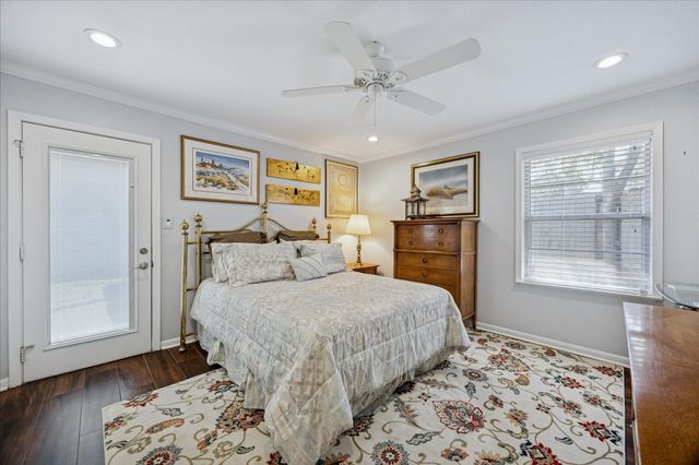 8611 Ferris Drive, Houston, TX 77096