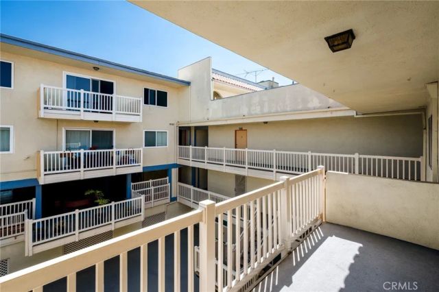 1707 Pacific Coast Highway 413, Hermosa Beach, CA 90254