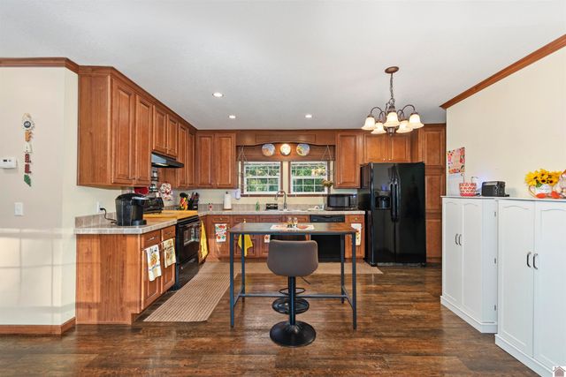 708 Tinker Lane, Grand Rivers, KY 42045