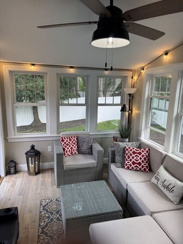 31 Mckenney Cir, Andover, MA 01810