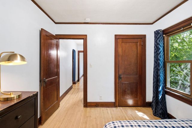 1017 Maryland Avenue E, Saint Paul, MN 55106