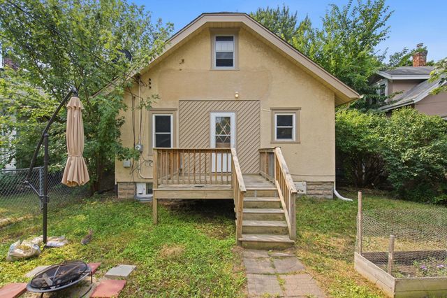 1017 Maryland Avenue E, Saint Paul, MN 55106