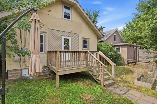 1017 Maryland Avenue E, Saint Paul, MN 55106