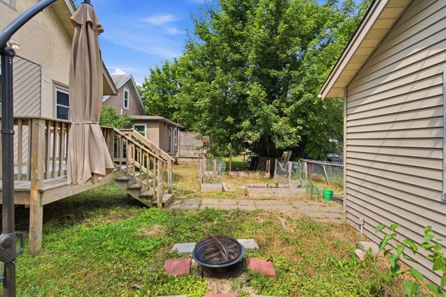1017 Maryland Avenue E, Saint Paul, MN 55106