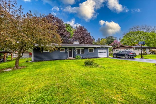 37 White Hill Drive, Penfield, NY 14625