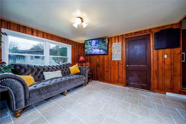 37 White Hill Drive, Penfield, NY 14625