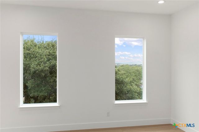 102 Magnolia Circle, Boerne, TX 78006