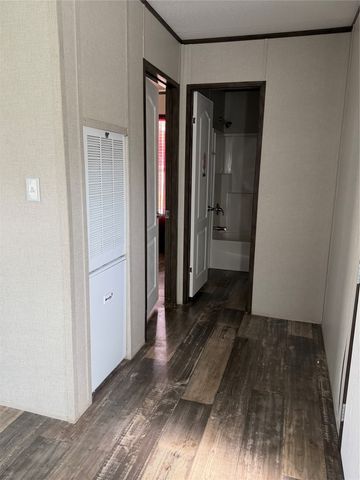 115 Collins, Knollwood, TX 75092