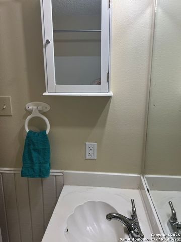 15715 Persimmon Hill, San Antonio, TX 78247