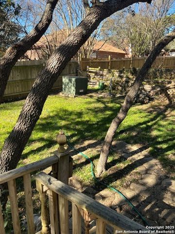 15715 Persimmon Hill, San Antonio, TX 78247