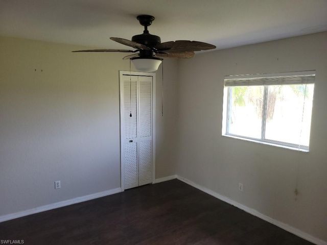 11802 Royal Tee CT, Cape Coral, FL 33991