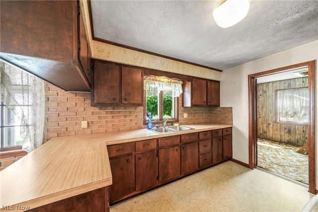 603 East Avenue, Tallmadge, OH 44278