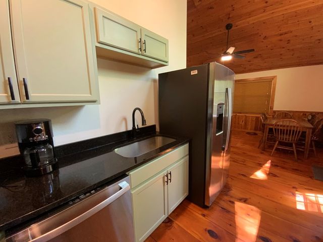 433 Damon's Trail, Murphy, NC 28906