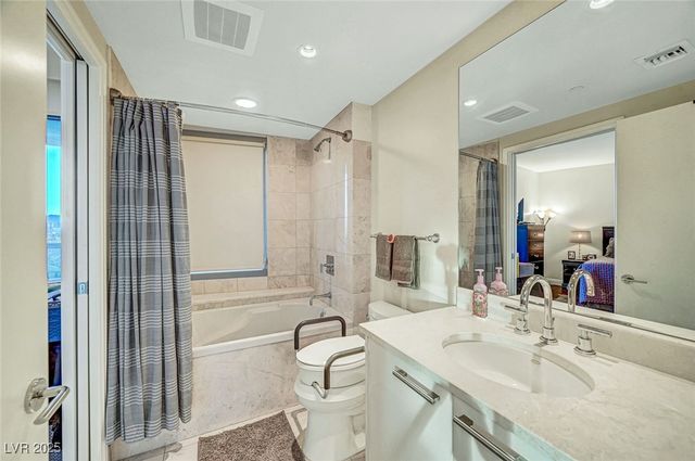 222 Karen Avenue 601, Las Vegas, NV 89109