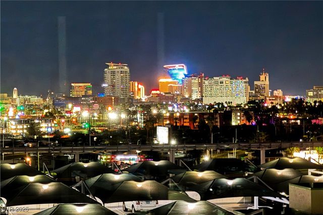 222 Karen Avenue 601, Las Vegas, NV 89109