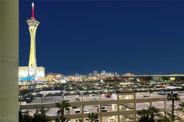 222 Karen Avenue 601, Las Vegas, NV 89109