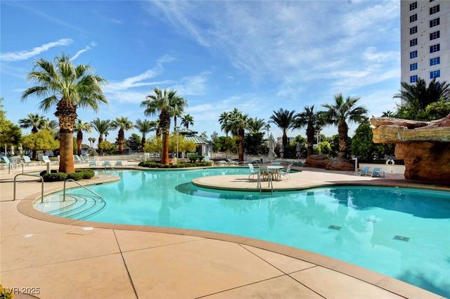 222 Karen Avenue 601, Las Vegas, NV 89109