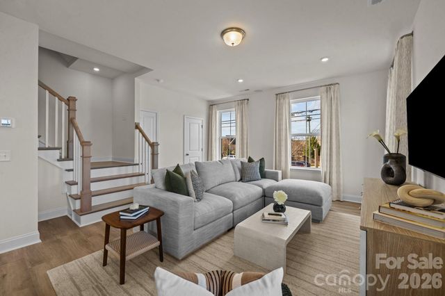 3029 Rozzelles Ferry Road, Charlotte, NC 28208