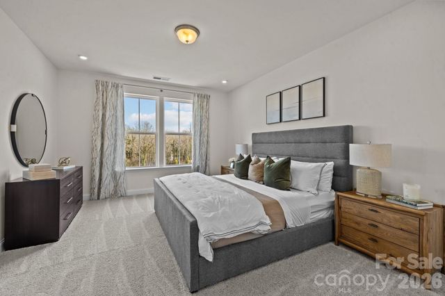 3029 Rozzelles Ferry Road, Charlotte, NC 28208